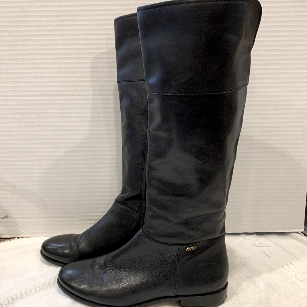 Cole Hahn black leather boots 8